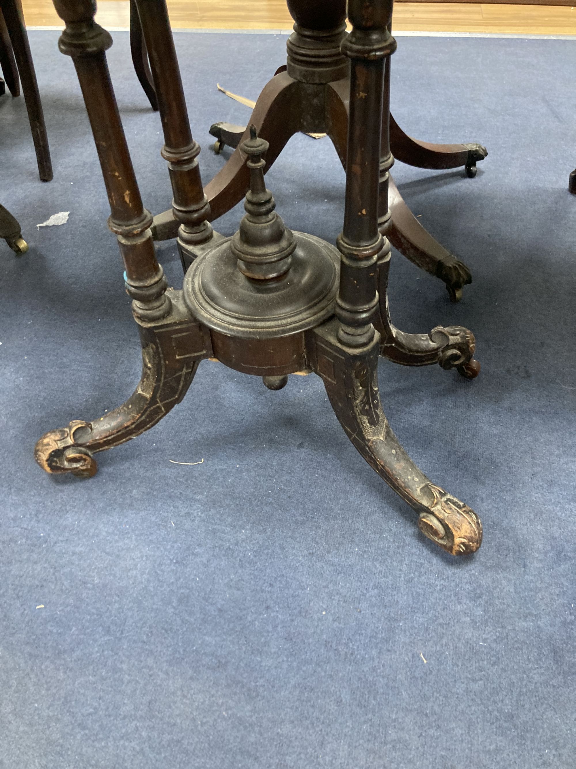 A Victorian oval walnut tilt top centre table, width 88cm depth 55cm height 67cm